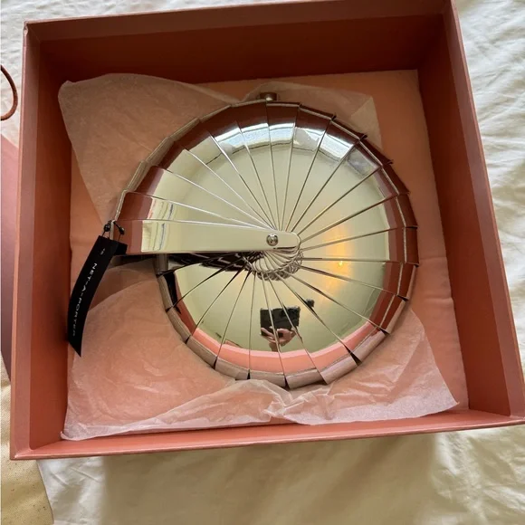 Cult Gaia Sirena Clutch - Picture 3 of 3